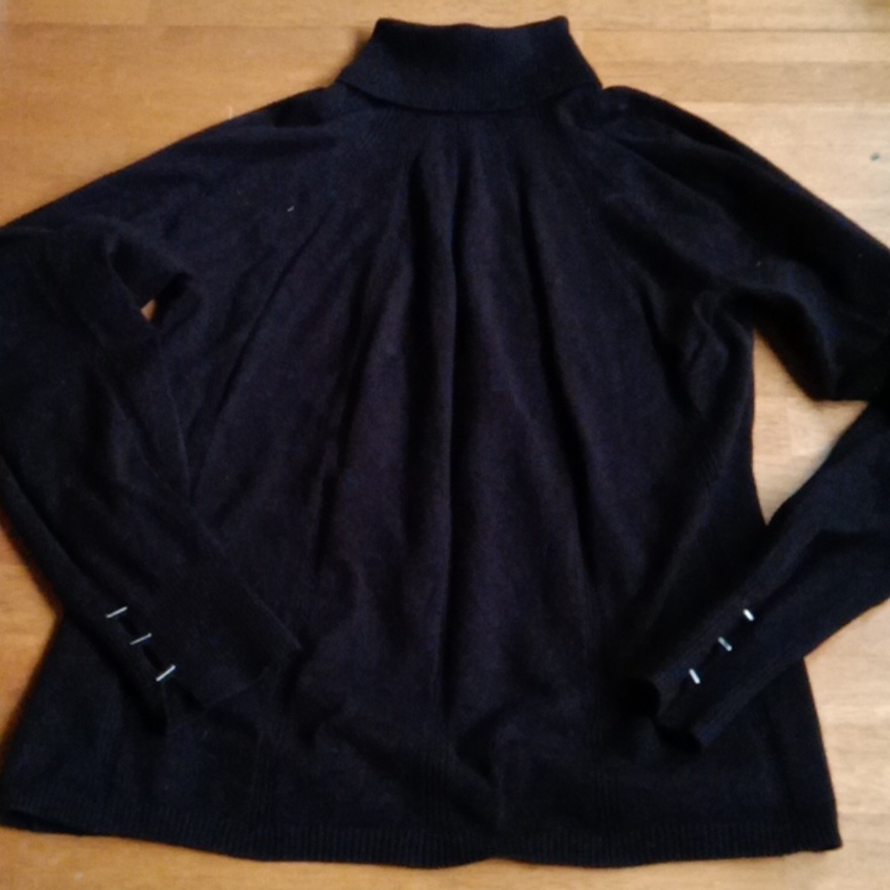 Black Sweater Turtle neck